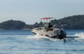 Fisherman Blumax 550 - boat rental in Vela Luka Korčula