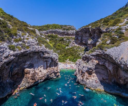 Uvala Stiniva secluded bay